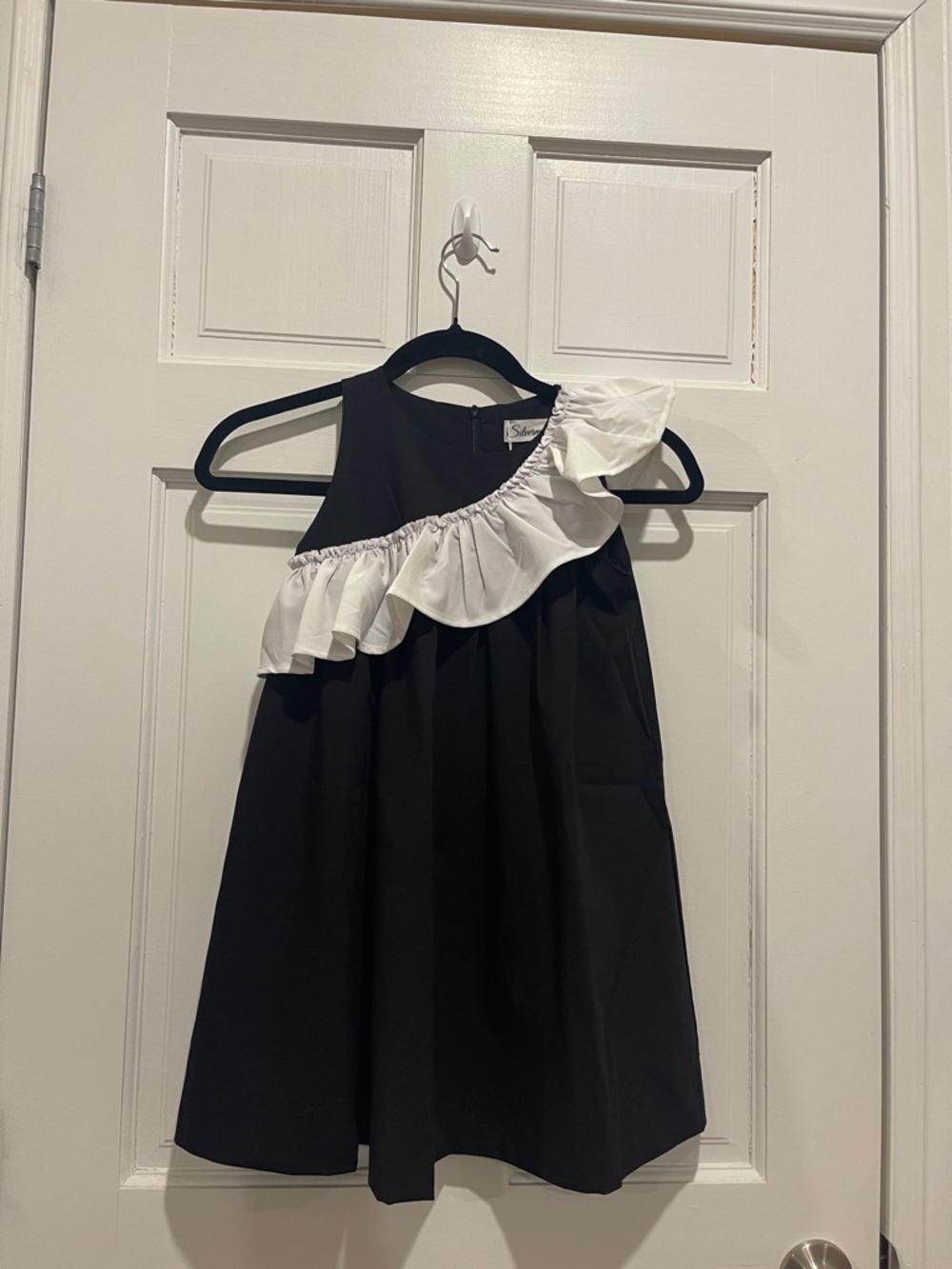 Classic Black and White Ruffle One-Shoulder Kids Dress